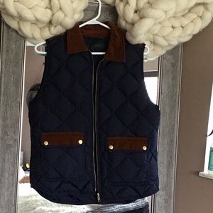 J Crew Navy Vest with Brown velvet detailing 💙